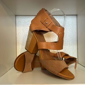 DV Dolce Vita Tan Leather Block Heel Sandals Strappy Cutout Heels Boho Neutral